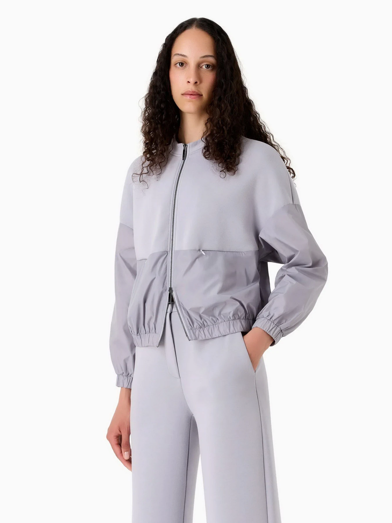 Куртки и дубленки Emporio Armani модель 3D2B6A-2JZYZ-0802 Фото