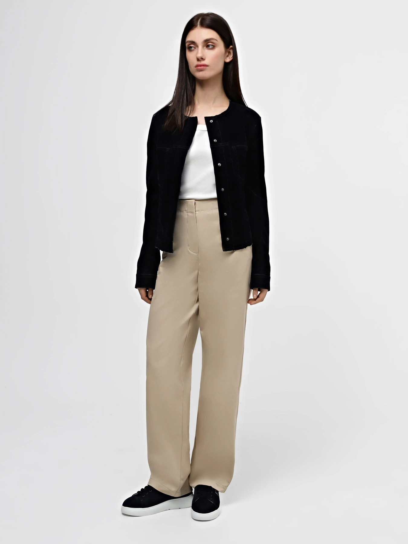 Куртки та дублянки Emporio Armani модель 3D2B78-2DR4Z-0926 Куртки та дублянки Emporio Armani модель 3D2B78-2DR4Z-0926 Фото