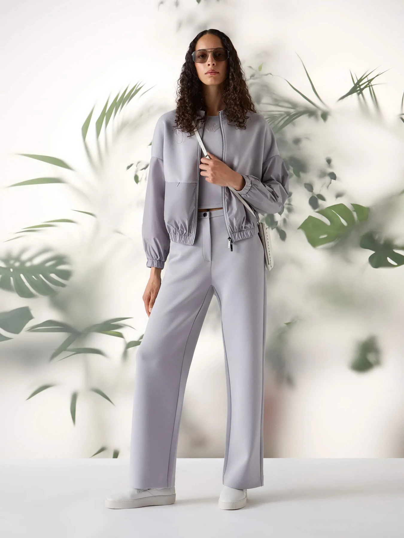 Футболки и поло Emporio Armani модель 3D2K6A-2JZYZ-0802 Фото
