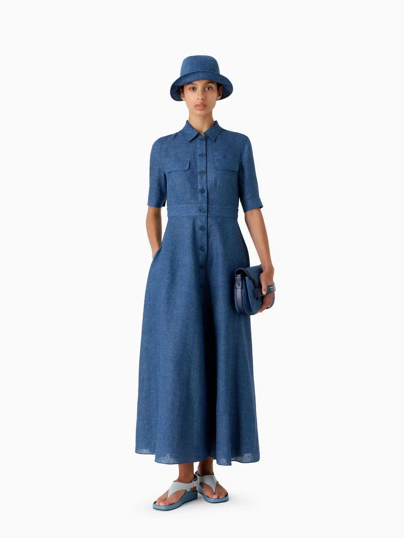 Платья Emporio Armani Icon Project модель E3NA08-F2017-900 Платья Emporio Armani Icon Project модель E3NA08-F2017-900 Фото