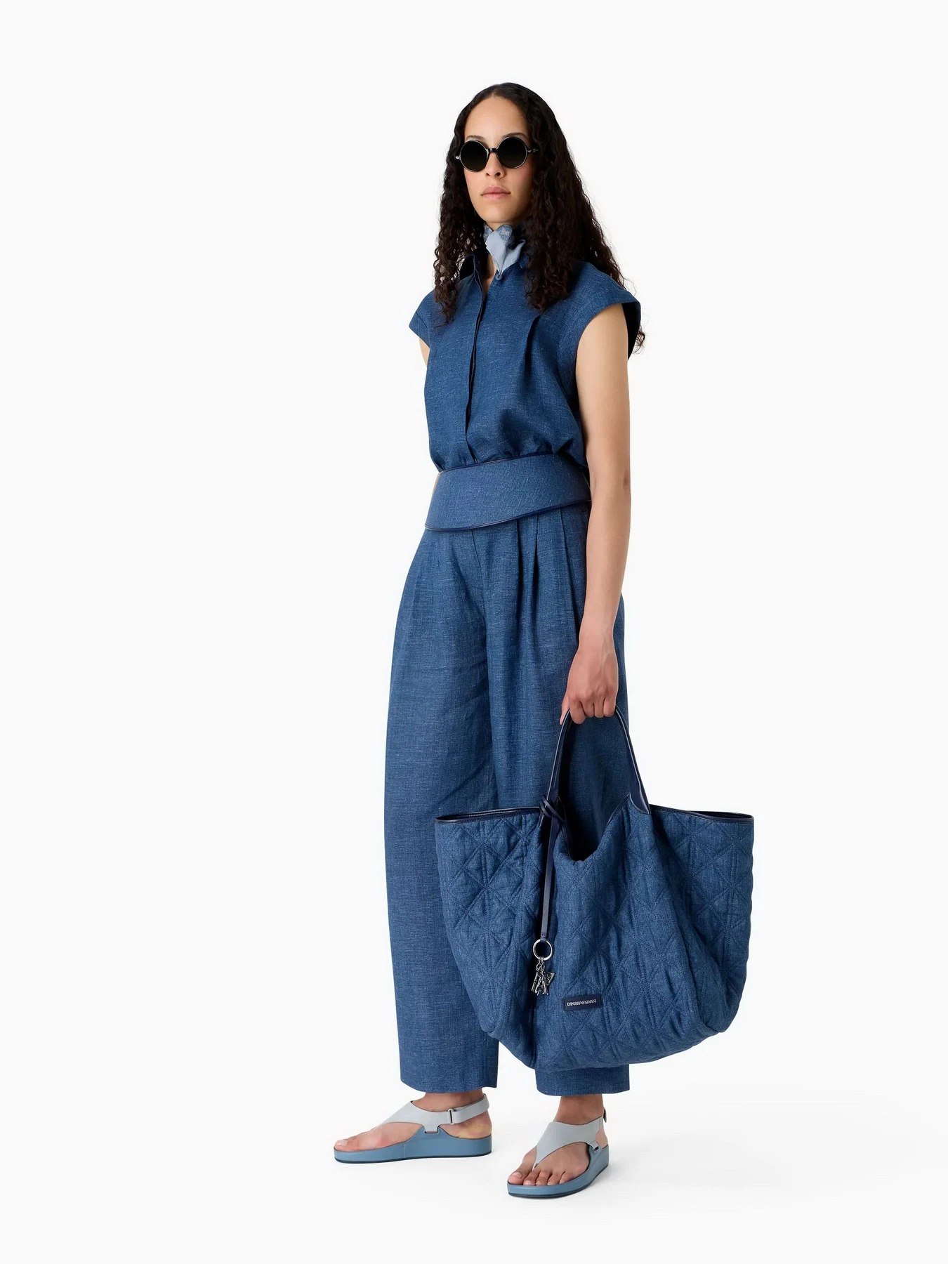 Рубашки Emporio Armani Icon Project модель E3NC16-F2017-900 Рубашки Emporio Armani Icon Project модель E3NC16-F2017-900 Фото