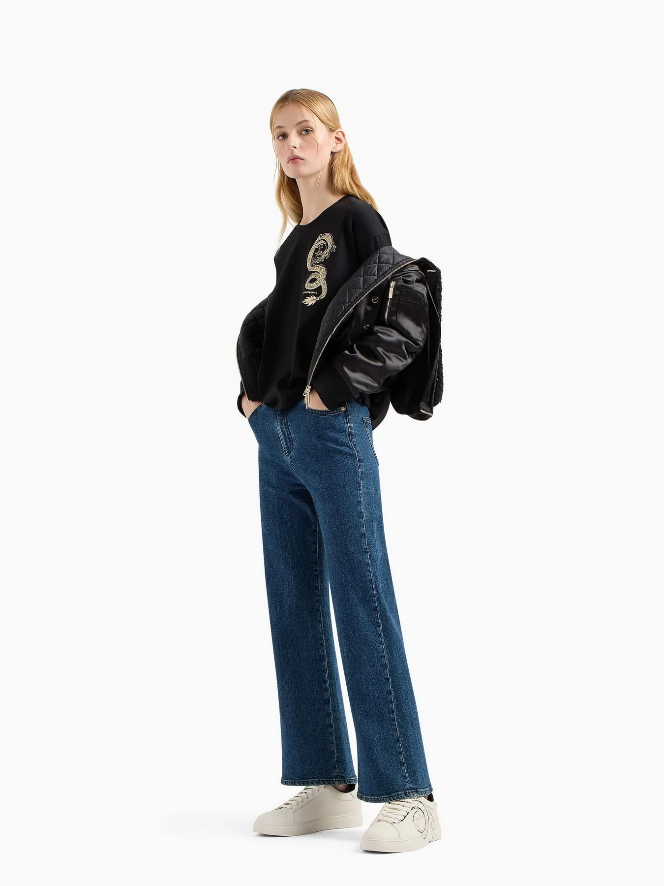 Футболки и поло Emporio Armani Chinese New Year модель EW000004-AF10003-UC001 Футболки и поло Emporio Armani Chinese New Year модель EW000004-AF10003-UC001 Фото
