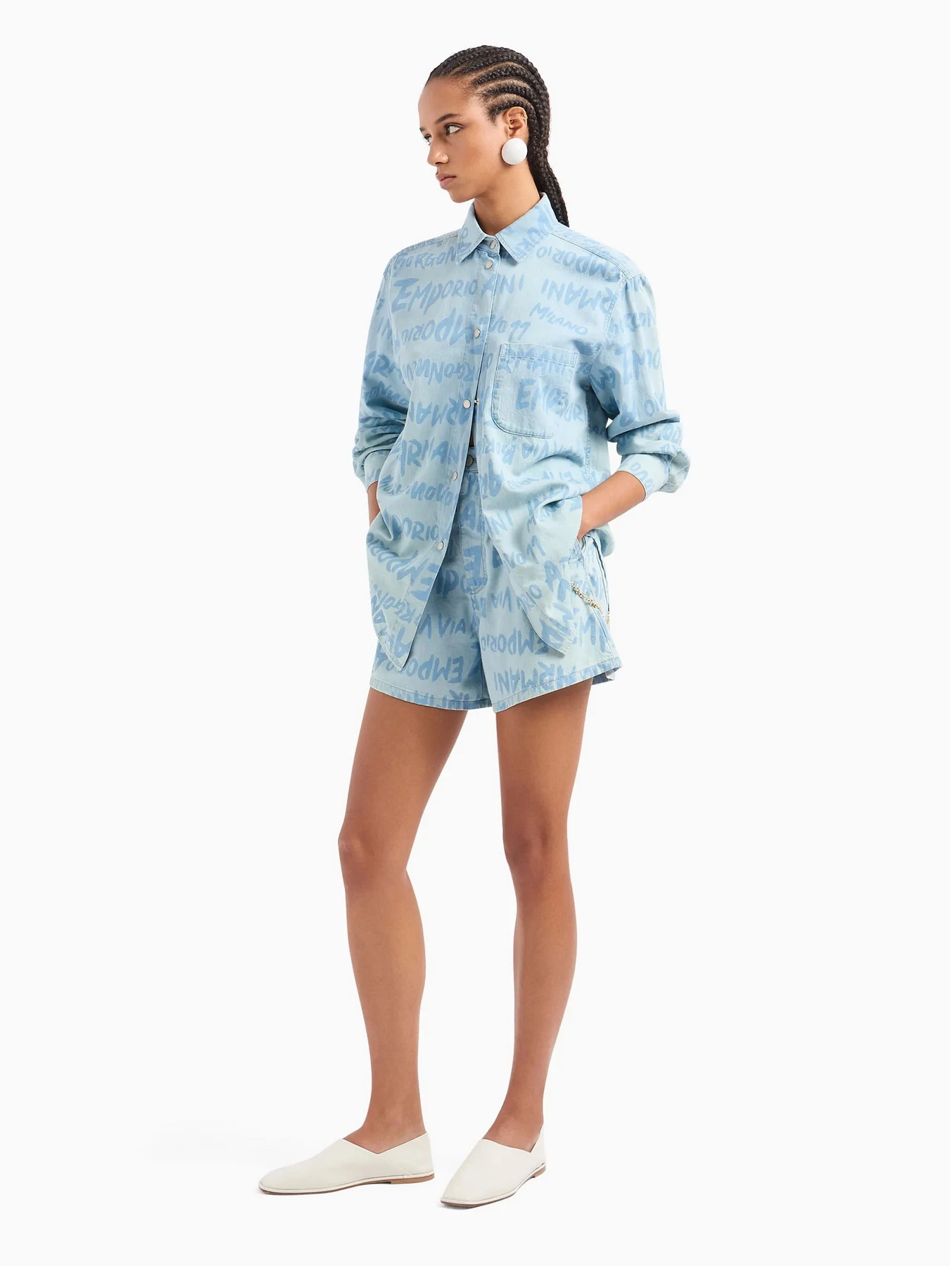Рубашки Emporio Armani модель 3D2C69-2DV2Z-F701 Рубашки Emporio Armani модель 3D2C69-2DV2Z-F701 Фото