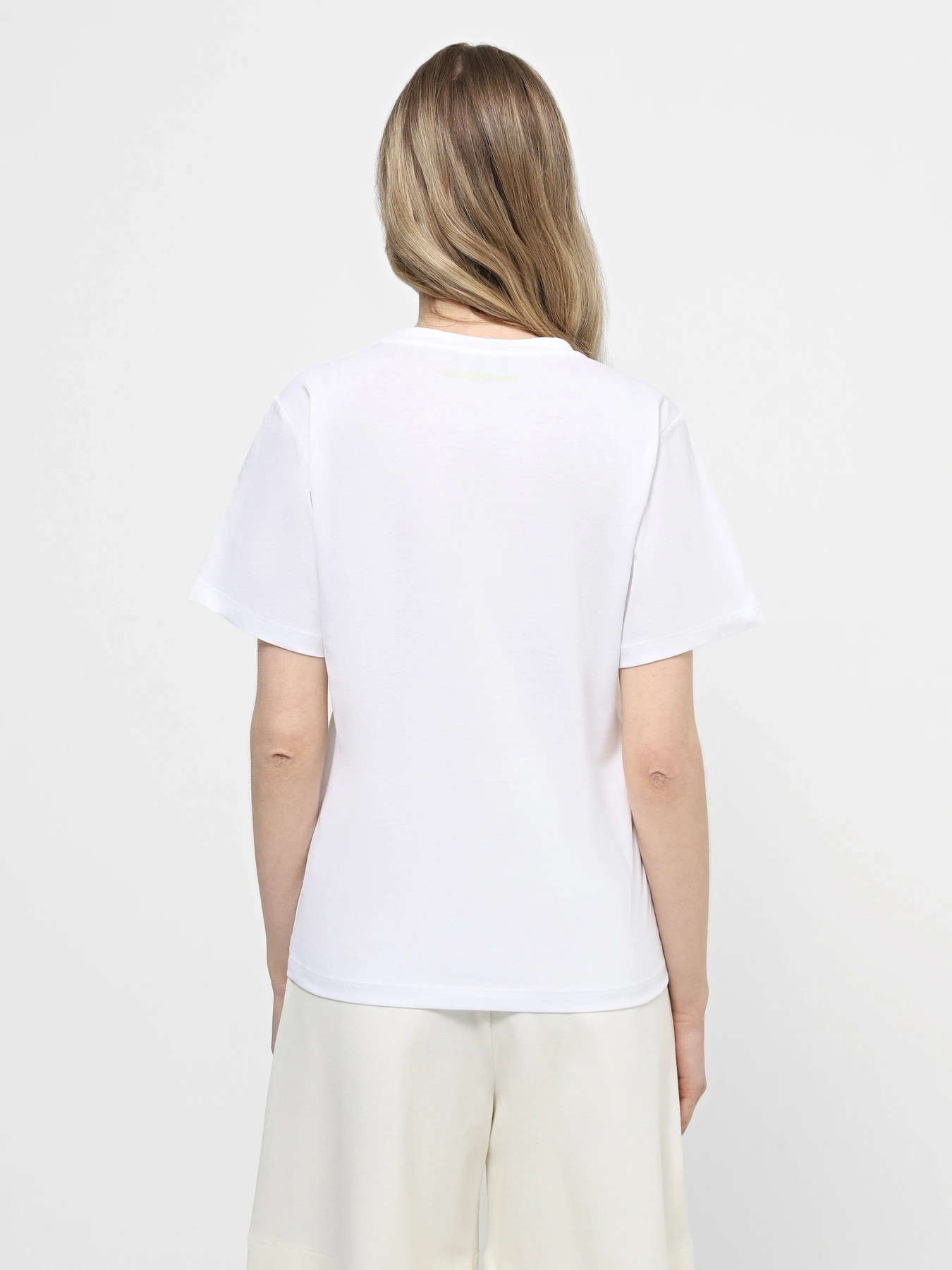 Футболки и поло Emporio Armani модель 3D2T8C-2JFNZ-0510 Футболки и поло Emporio Armani модель 3D2T8C-2JFNZ-0510 Фото
