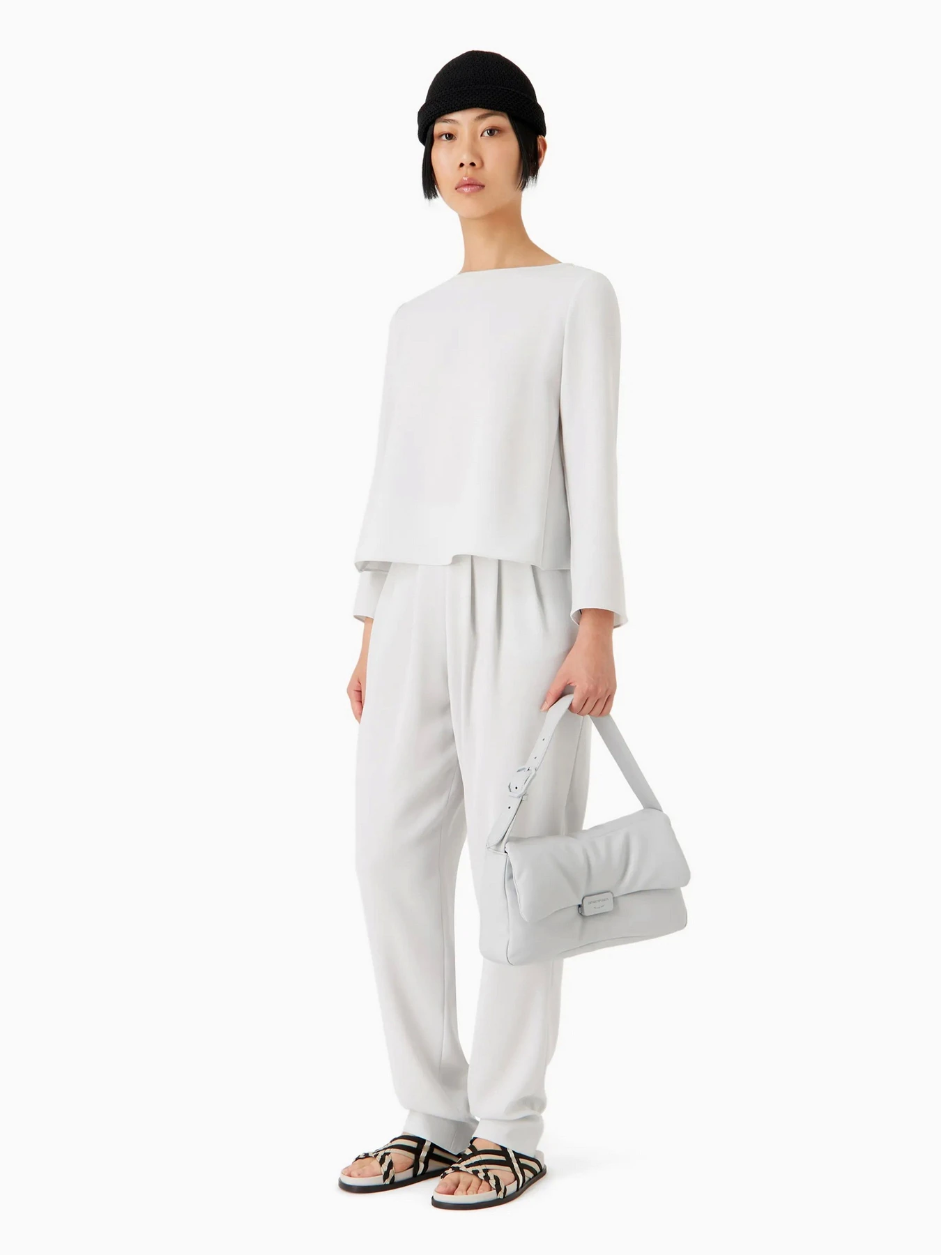 Рубашки Emporio Armani модель E3NC1C-2NWAZ-637 Рубашки Emporio Armani модель E3NC1C-2NWAZ-637 Фото