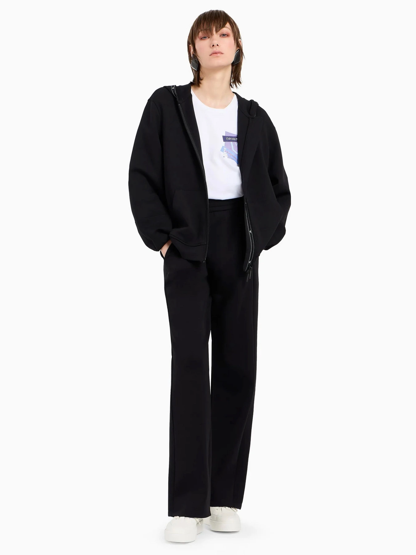 Брюки Emporio Armani модель 6D2P6E-1JHSZ-0999 Брюки Emporio Armani модель 6D2P6E-1JHSZ-0999 Фото