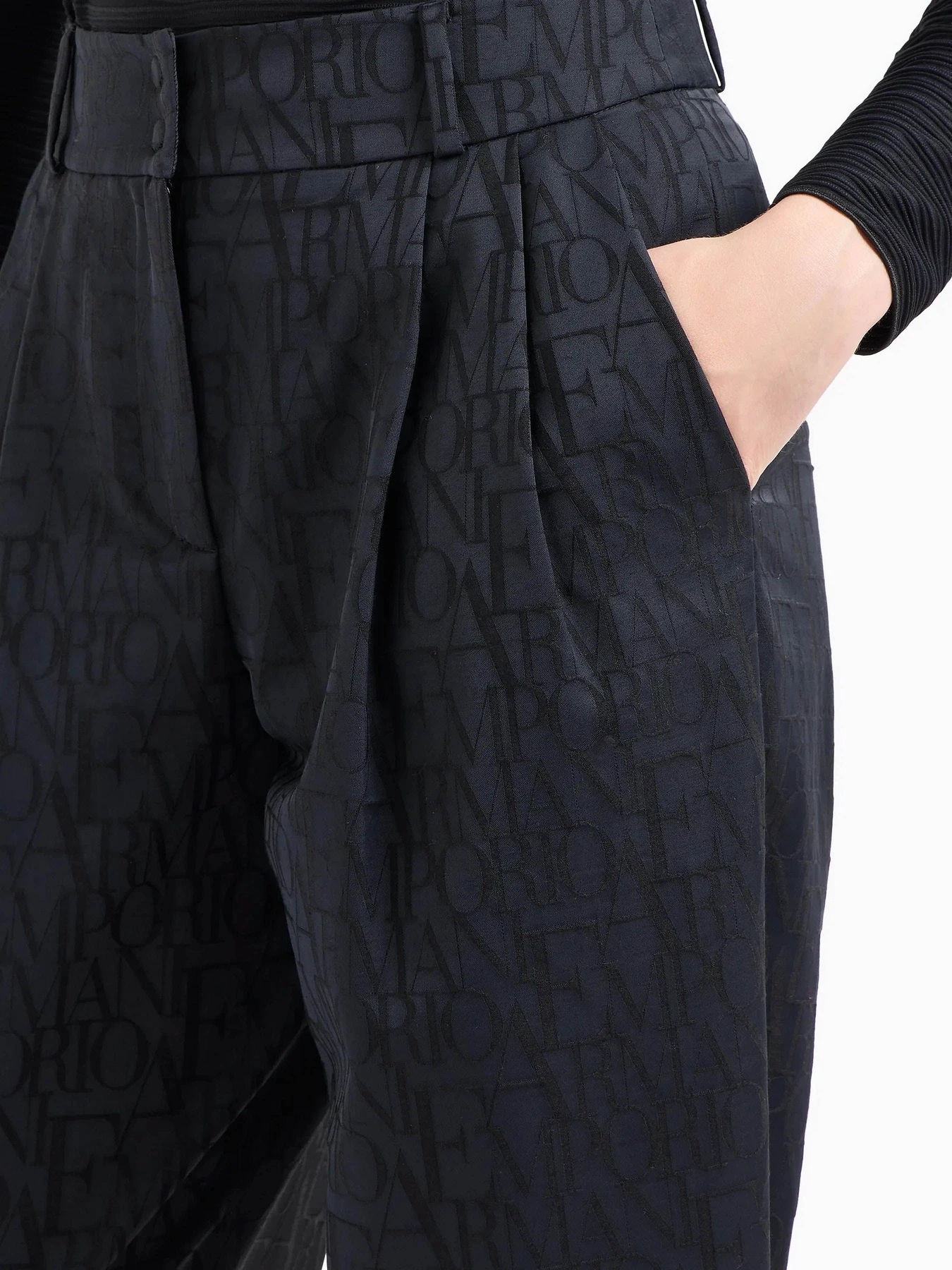 Штани Emporio Armani модель 6D2P62-2NGGZ-0999 Штани Emporio Armani модель 6D2P62-2NGGZ-0999 Фото
