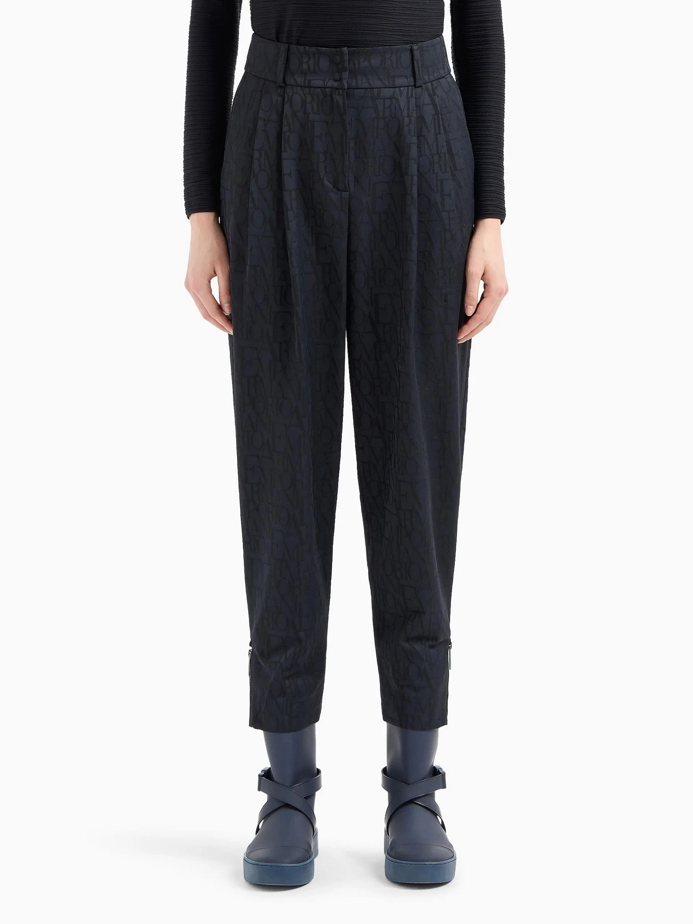 Штани Emporio Armani модель 6D2P62-2NGGZ-0999 Штани Emporio Armani модель 6D2P62-2NGGZ-0999 Фото