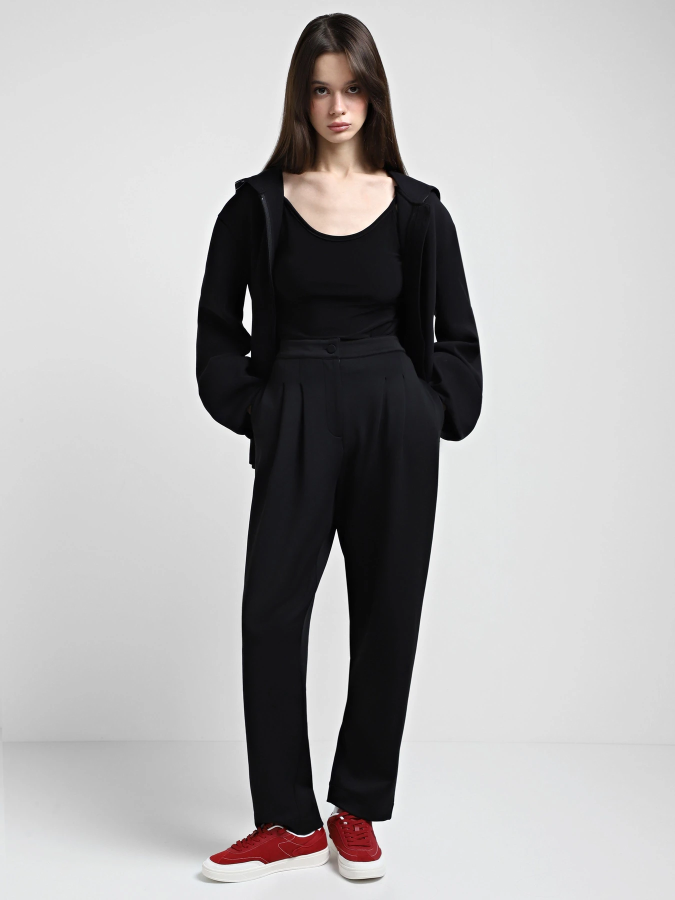 Штани Emporio Armani модель 6D2P7B-2JXGZ-0999 Штани Emporio Armani модель 6D2P7B-2JXGZ-0999 Фото