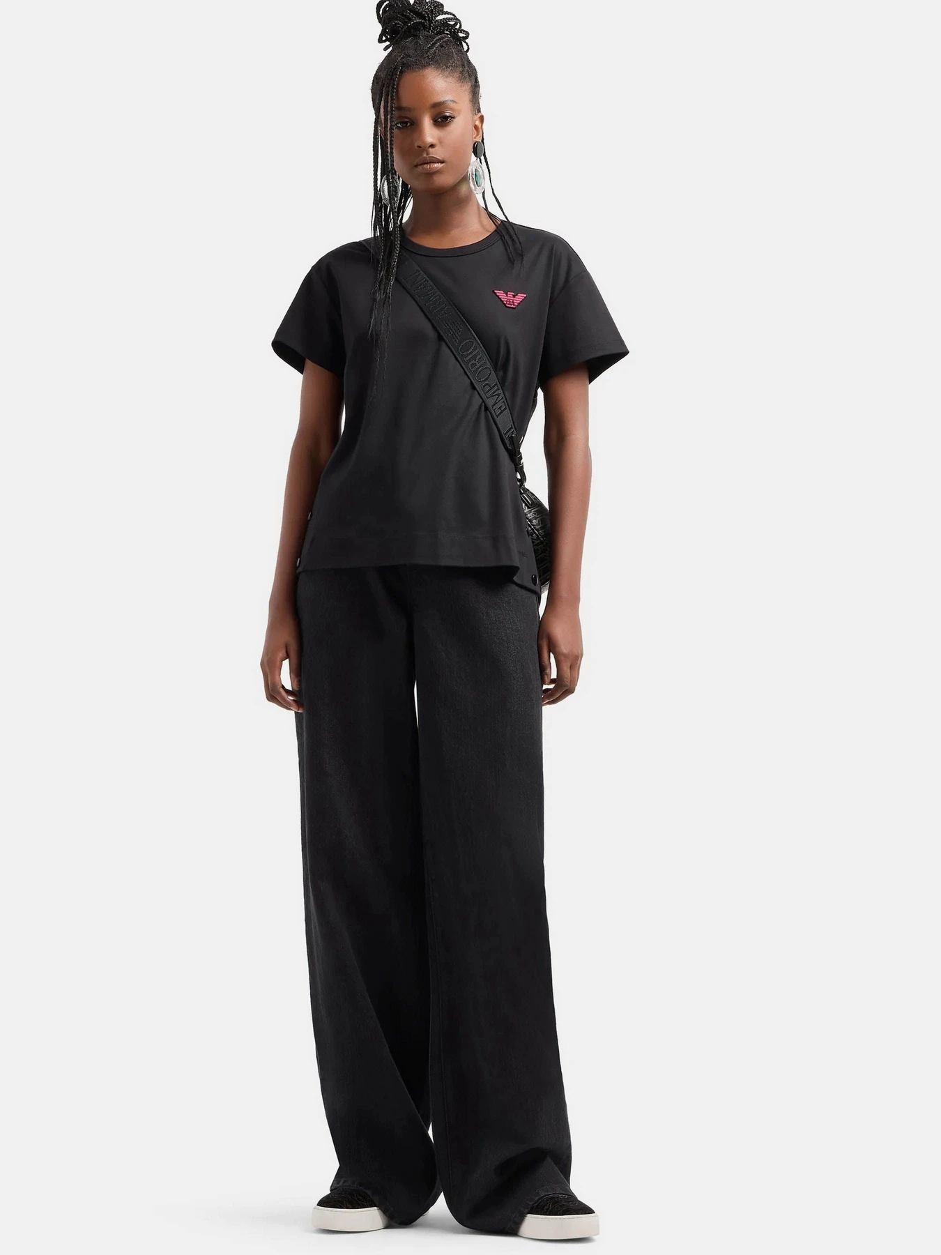 Футболки и поло Emporio Armani модель 6D2M8I-2JKAZ-0999 Футболки и поло Emporio Armani модель 6D2M8I-2JKAZ-0999 Фото