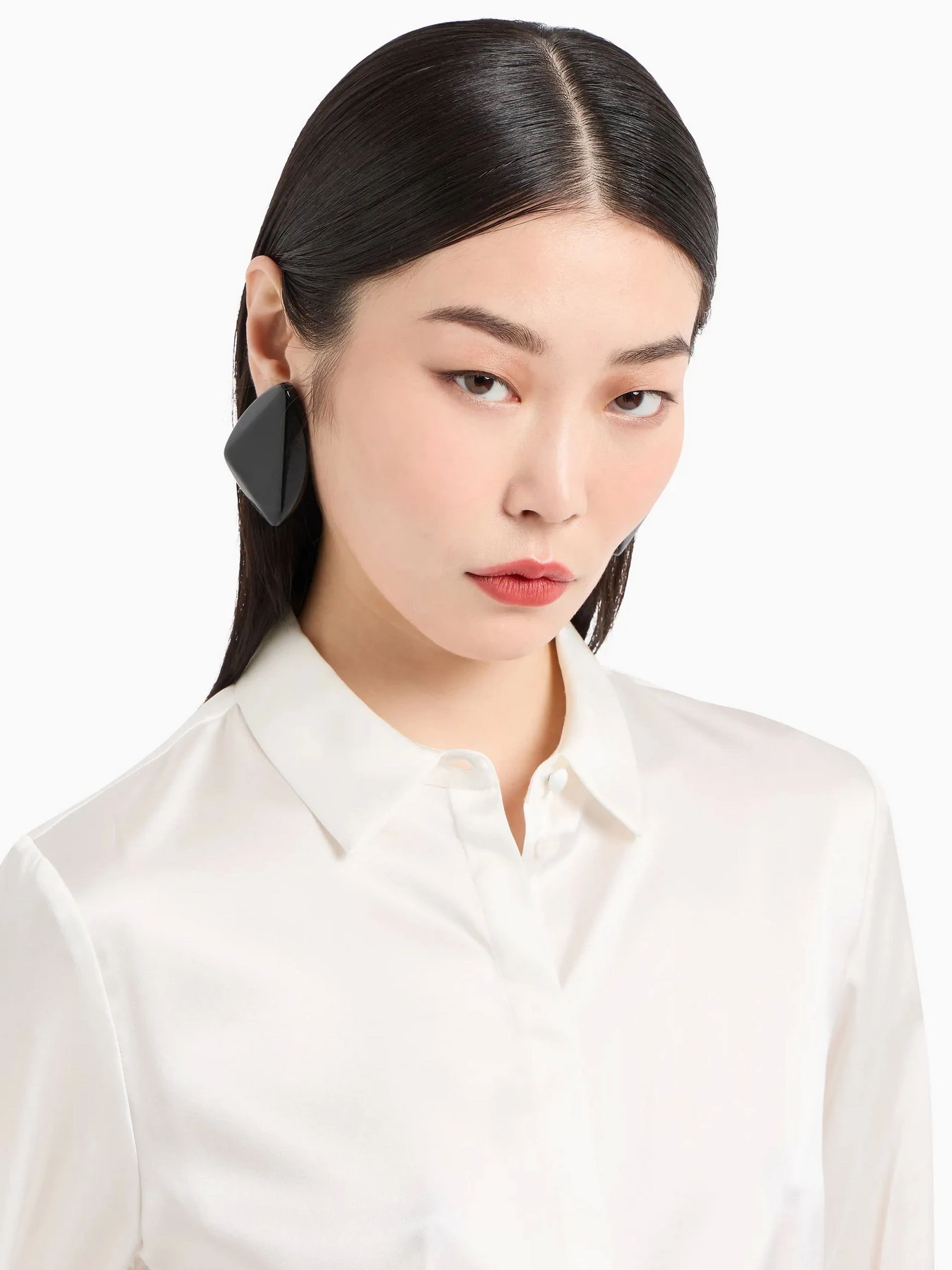 Рубашки Emporio Armani модель 8N2C39-2NXXZ-0101 Рубашки Emporio Armani модель 8N2C39-2NXXZ-0101 Фото