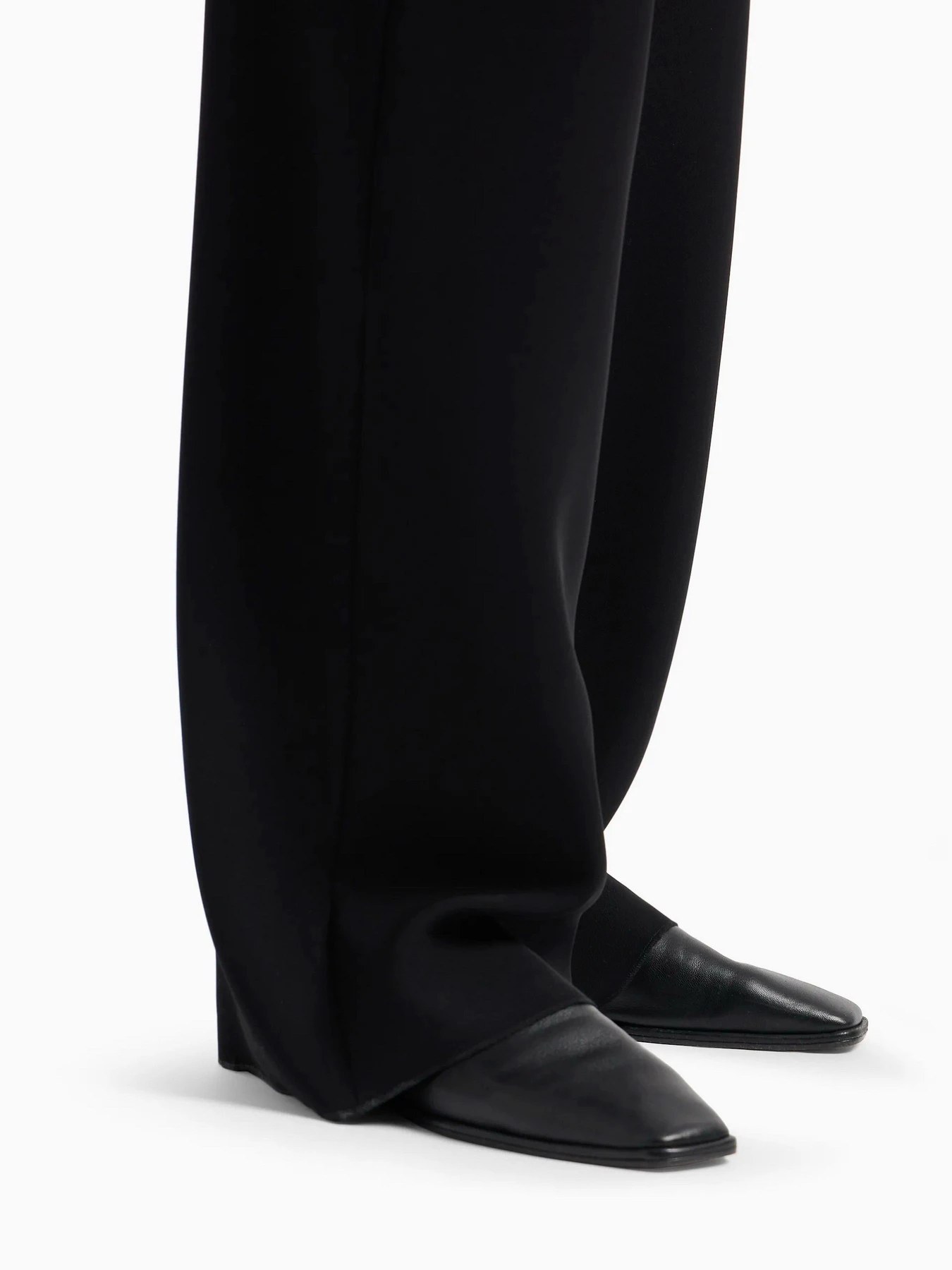 Штани Emporio Armani модель 8N2P05-2NWAZ-0999 Фото