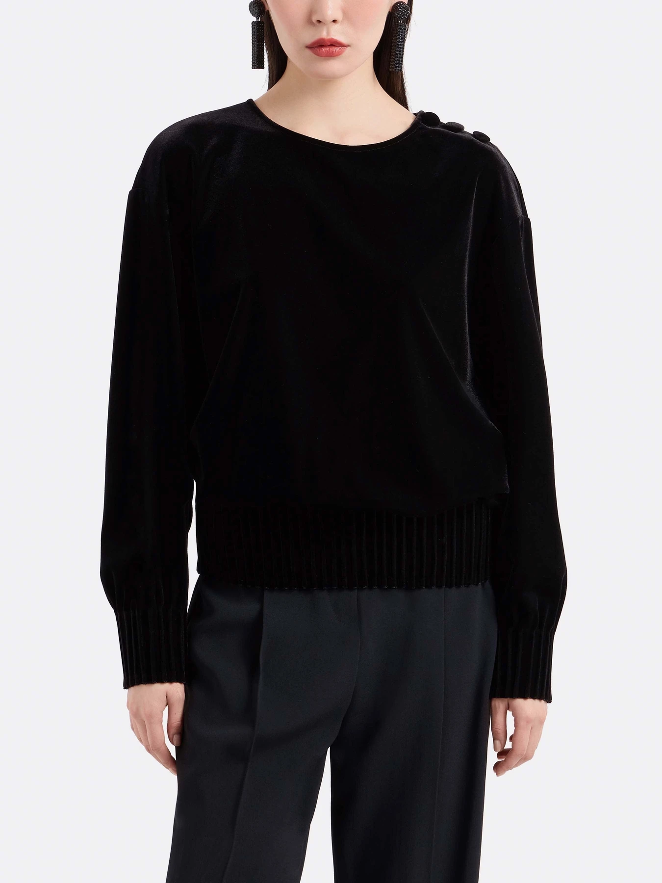 Худи и свитшоты Emporio Armani модель 6D2M6B-2JVZZ-0999 Худи и свитшоты Emporio Armani модель 6D2M6B-2JVZZ-0999 Фото