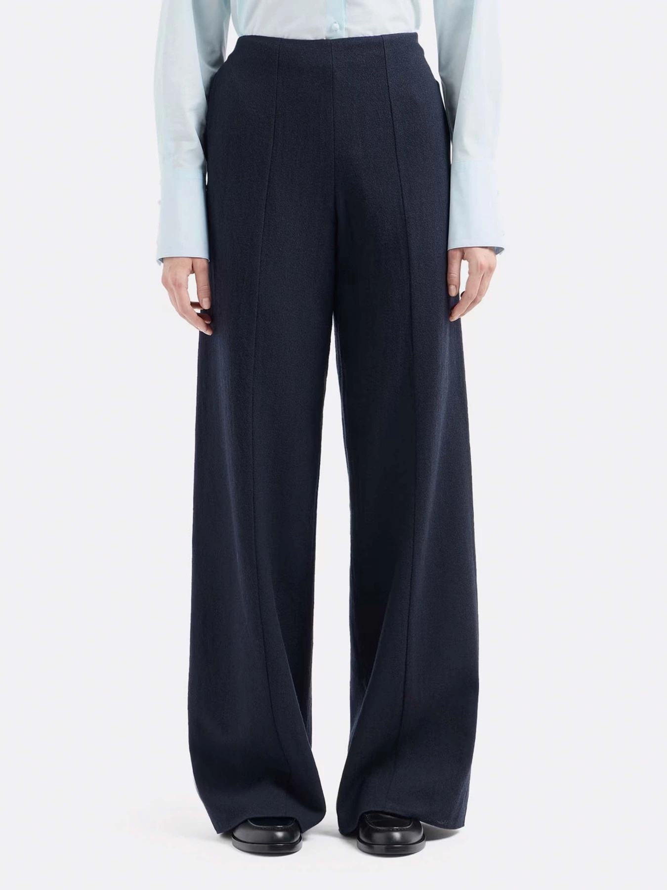 Штани Emporio Armani модель EW000081-AF10217-UB109 Штани Emporio Armani модель EW000081-AF10217-UB109 Фото
