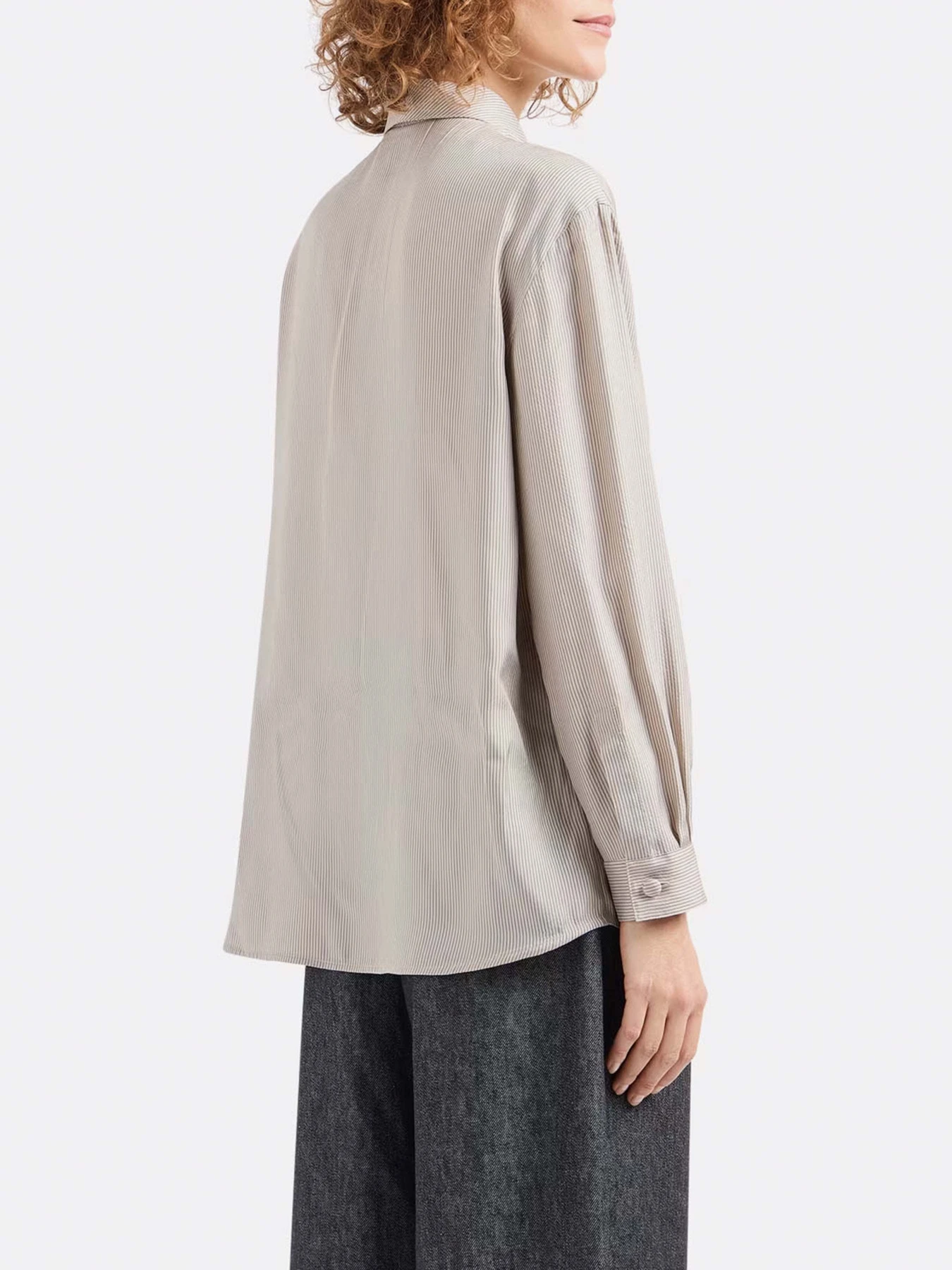 Рубашки Emporio Armani Icon Project модель EW000169-TE10526-O4001 Рубашки Emporio Armani Icon Project модель EW000169-TE10526-O4001 Фото