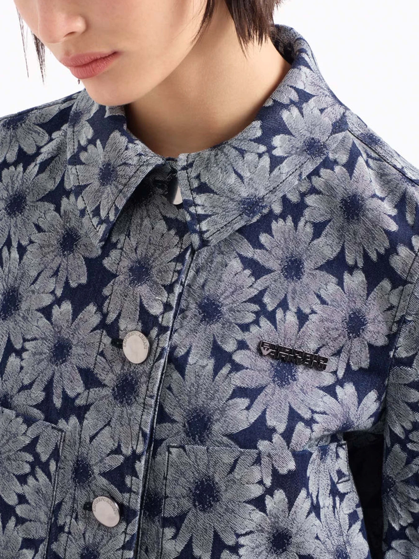 Куртки та дублянки Emporio Armani модель EW001334-AF13860-FB010 Куртки та дублянки Emporio Armani модель EW001334-AF13860-FB010 Фото