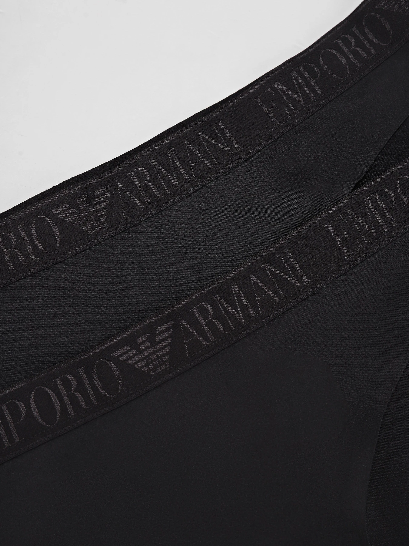 Нижнее белье Emporio Armani модель EW000403-AF10891-MC005 Фото