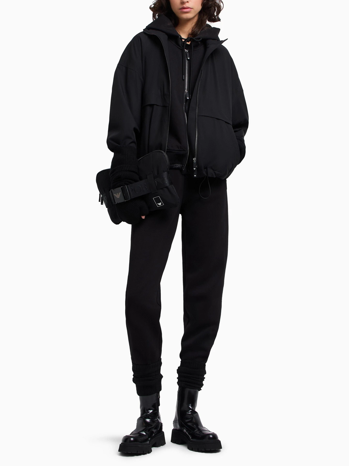 Штани Emporio Armani модель EW001360-AF10002-UC001 Штани Emporio Armani модель EW001360-AF10002-UC001 Фото