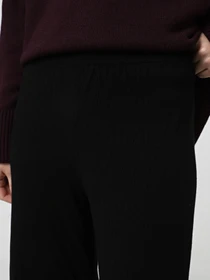 Штани Emporio Armani модель EW003099-AF21539-UC001 Фото