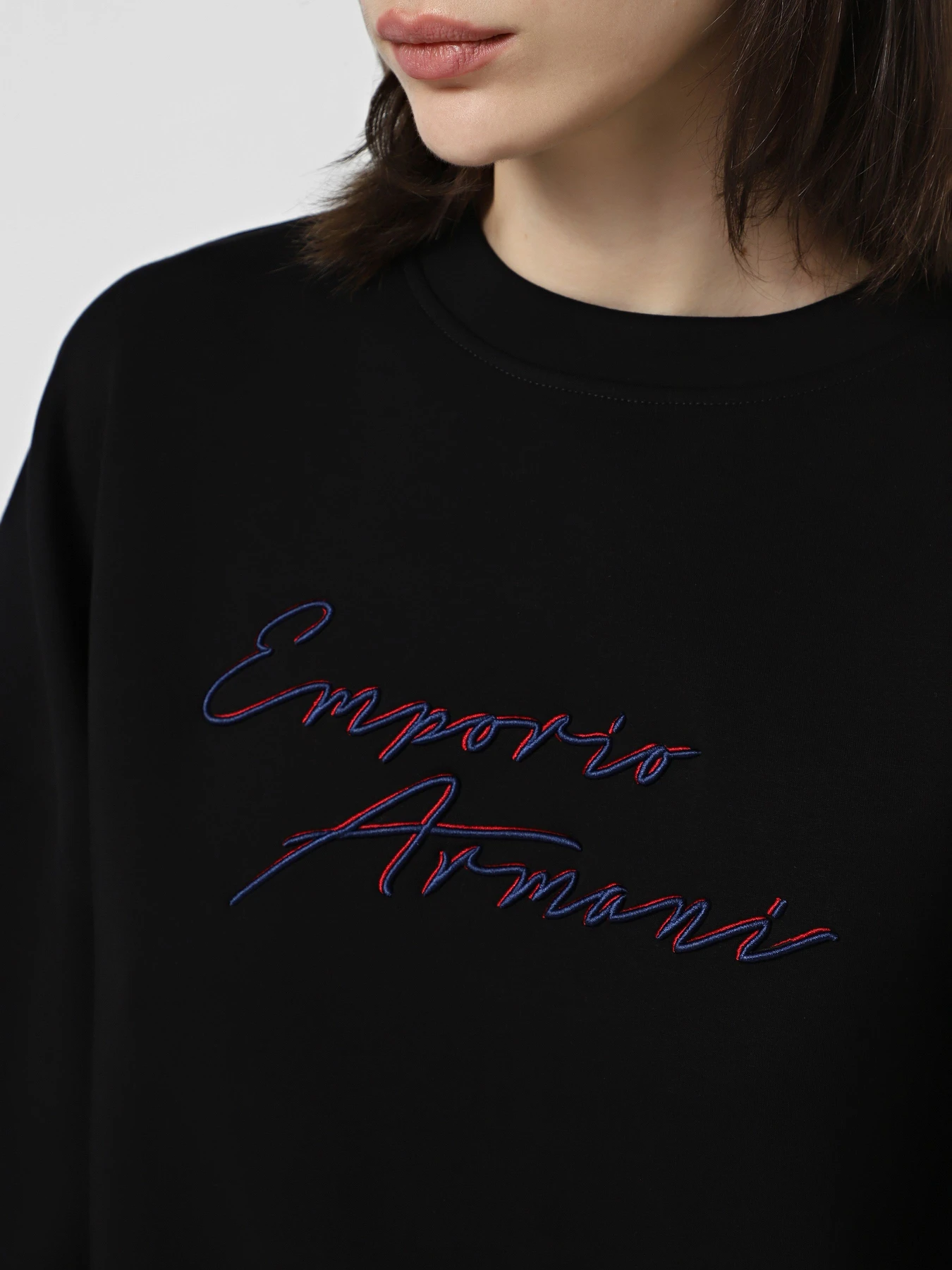 Худи и свитшоты Emporio Armani модель EW001354-AF10002-UC001 Худи и свитшоты Emporio Armani модель EW001354-AF10002-UC001 Фото
