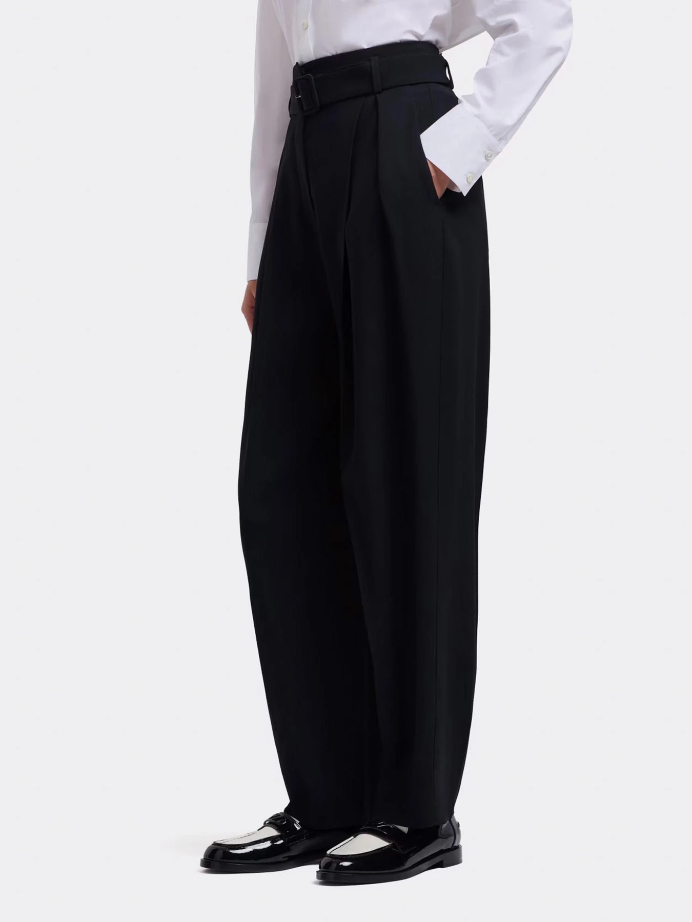 Штани Emporio Armani модель EW002637-TE10419-UC001 Штани Emporio Armani модель EW002637-TE10419-UC001 Фото