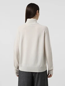 Свитры и кардиганы Emporio Armani модель EW002560-AF18628-U1144 Фото