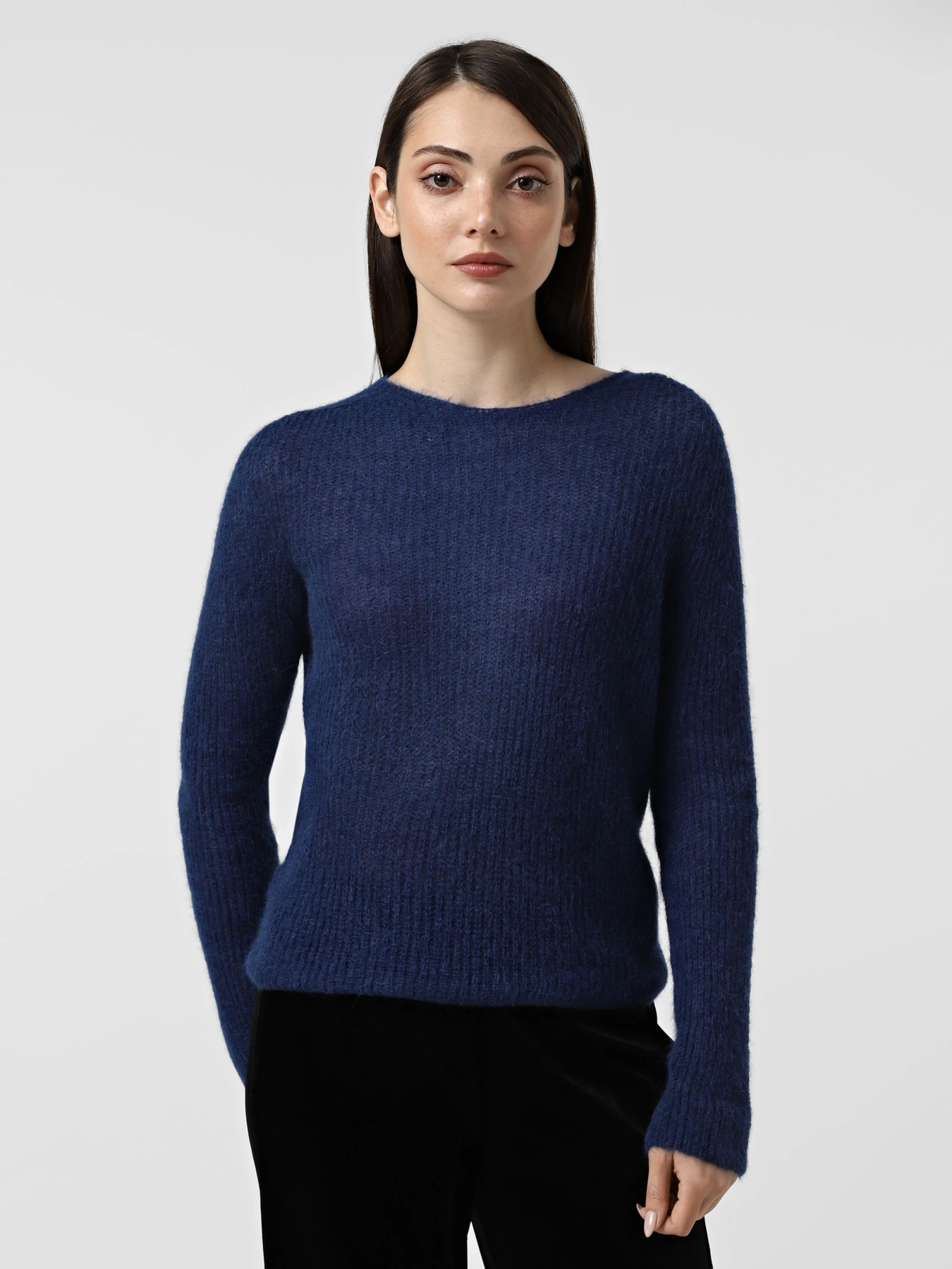 Свитры и кардиганы Emporio Armani модель EW002677-AF20133-UB092 Свитры и кардиганы Emporio Armani модель EW002677-AF20133-UB092 Фото