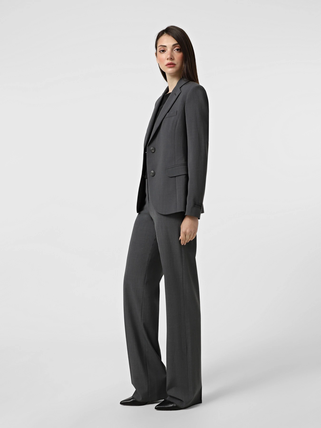 Пиджаки Emporio Armani модель EW002137-TE15608-O8002 Пиджаки Emporio Armani модель EW002137-TE15608-O8002 Фото