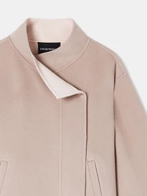 Куртки и дубленки Emporio Armani модель EW003217-AF10207-M4135 Фото