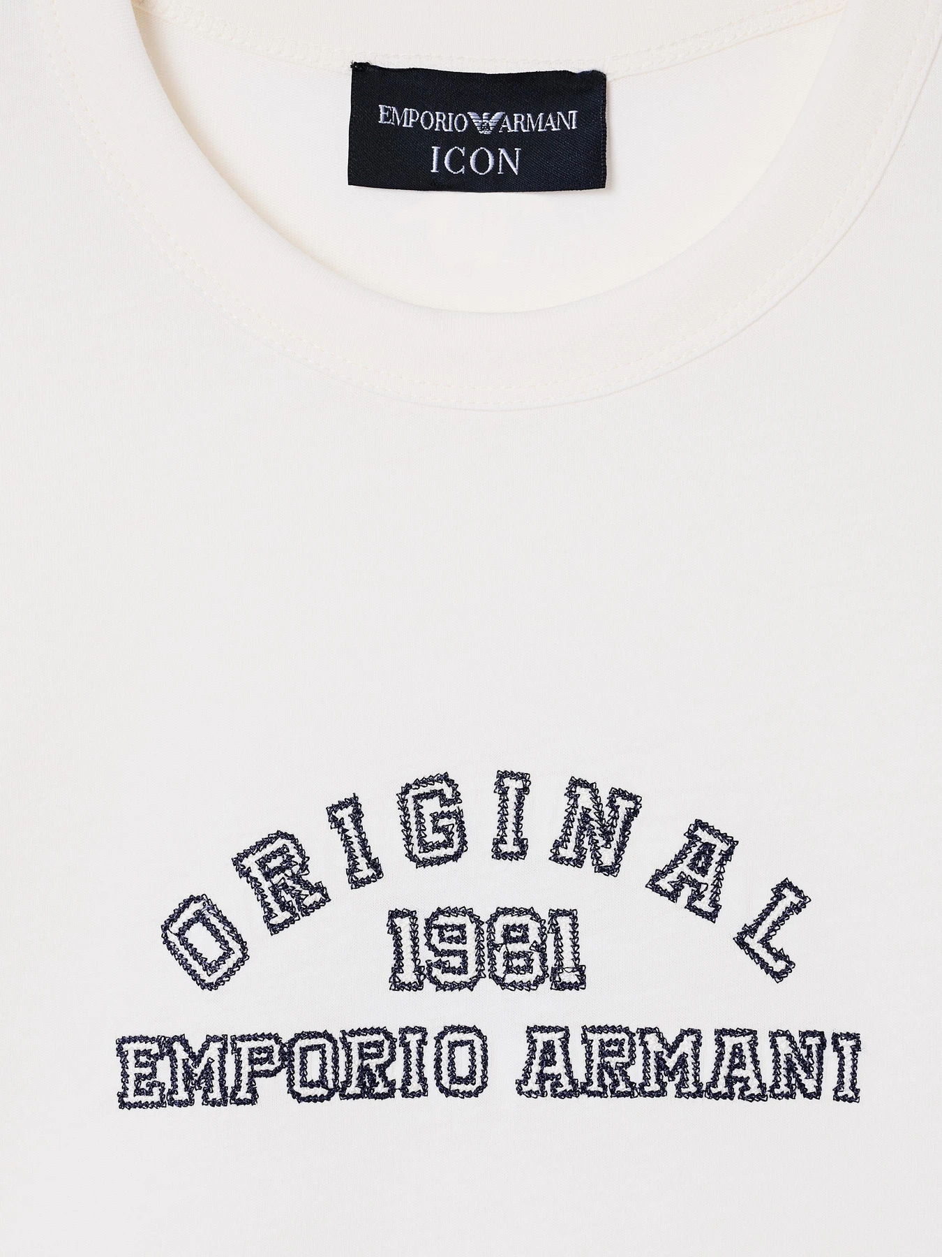 Футболки и поло Emporio Armani модель EW003628-AF13318-U1055 Футболки и поло Emporio Armani модель EW003628-AF13318-U1055 Фото
