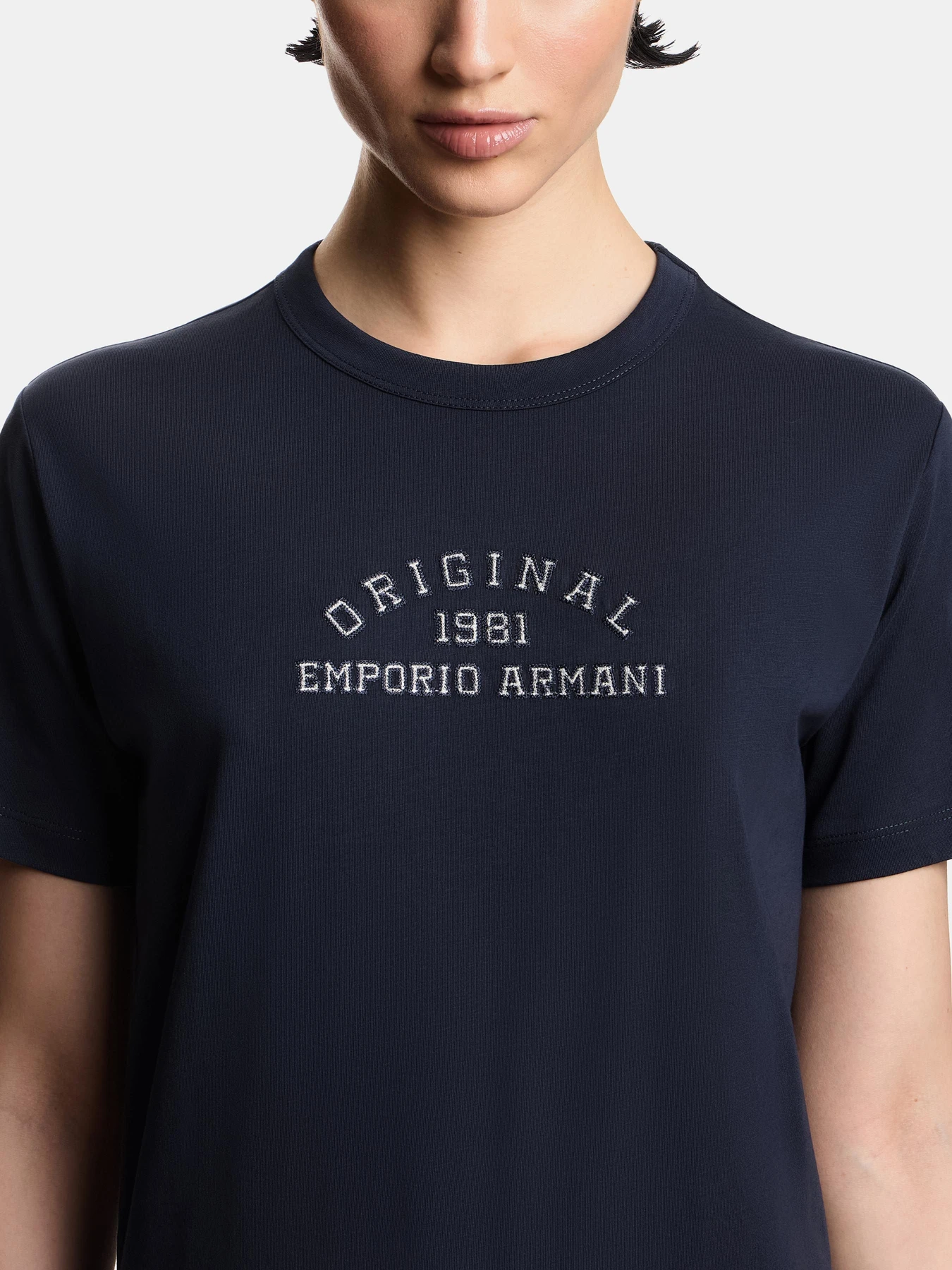 Футболки и поло Emporio Armani модель EW003628-AF13318-UB115 Футболки и поло Emporio Armani модель EW003628-AF13318-UB115 Фото