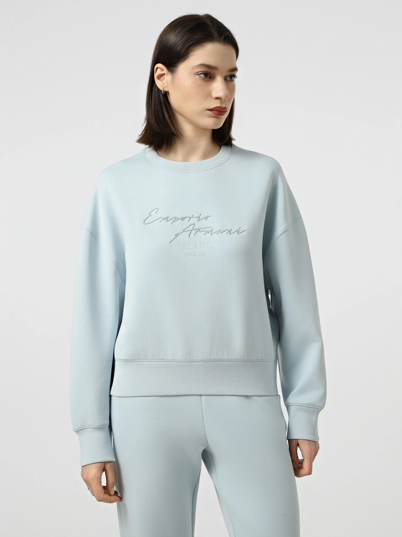 Худи и свитшоты Emporio Armani модель EW003183-AF10002-U9235 Худи и свитшоты Emporio Armani модель EW003183-AF10002-U9235 Фото