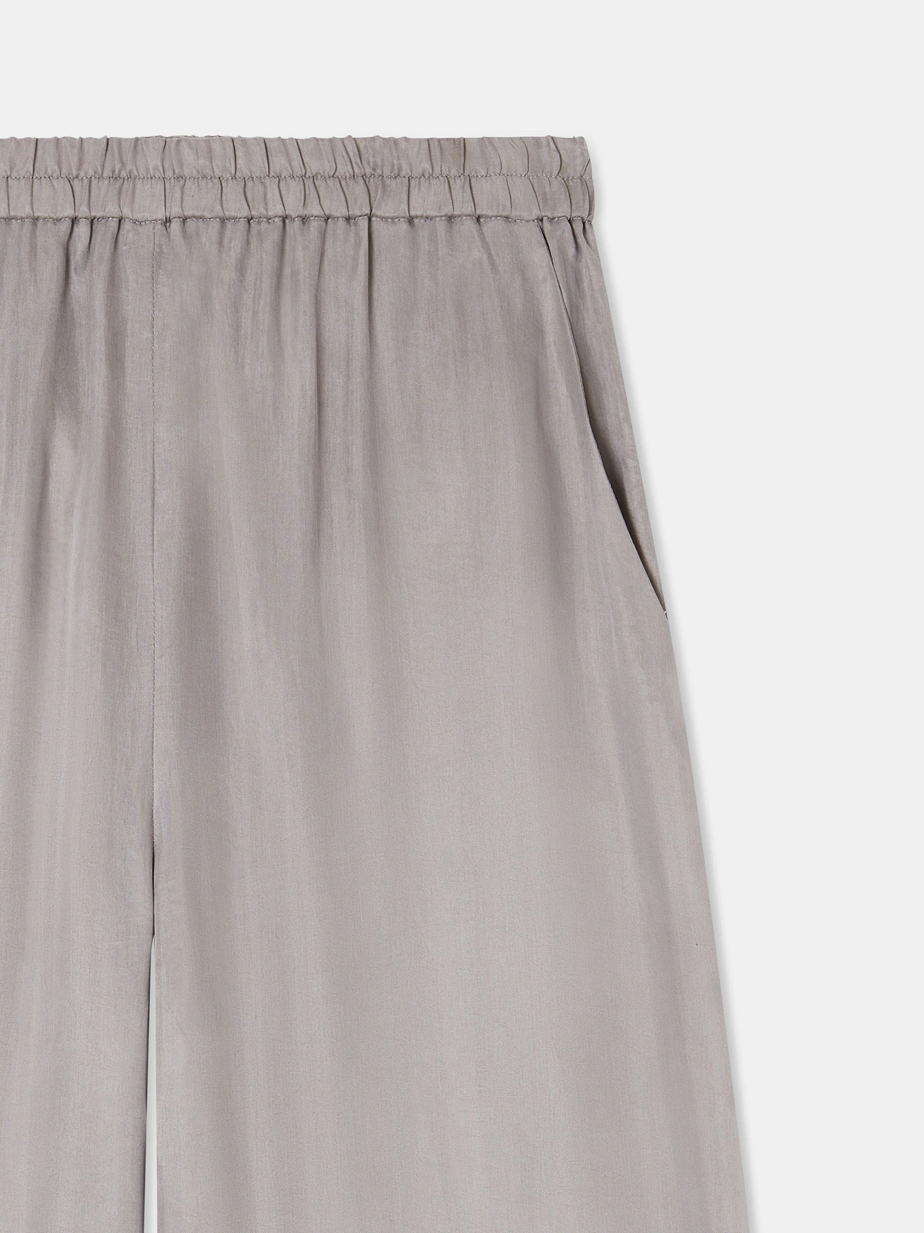 Штани Emporio Armani модель EW003307-AF20900-U6272 Штани Emporio Armani модель EW003307-AF20900-U6272 Фото