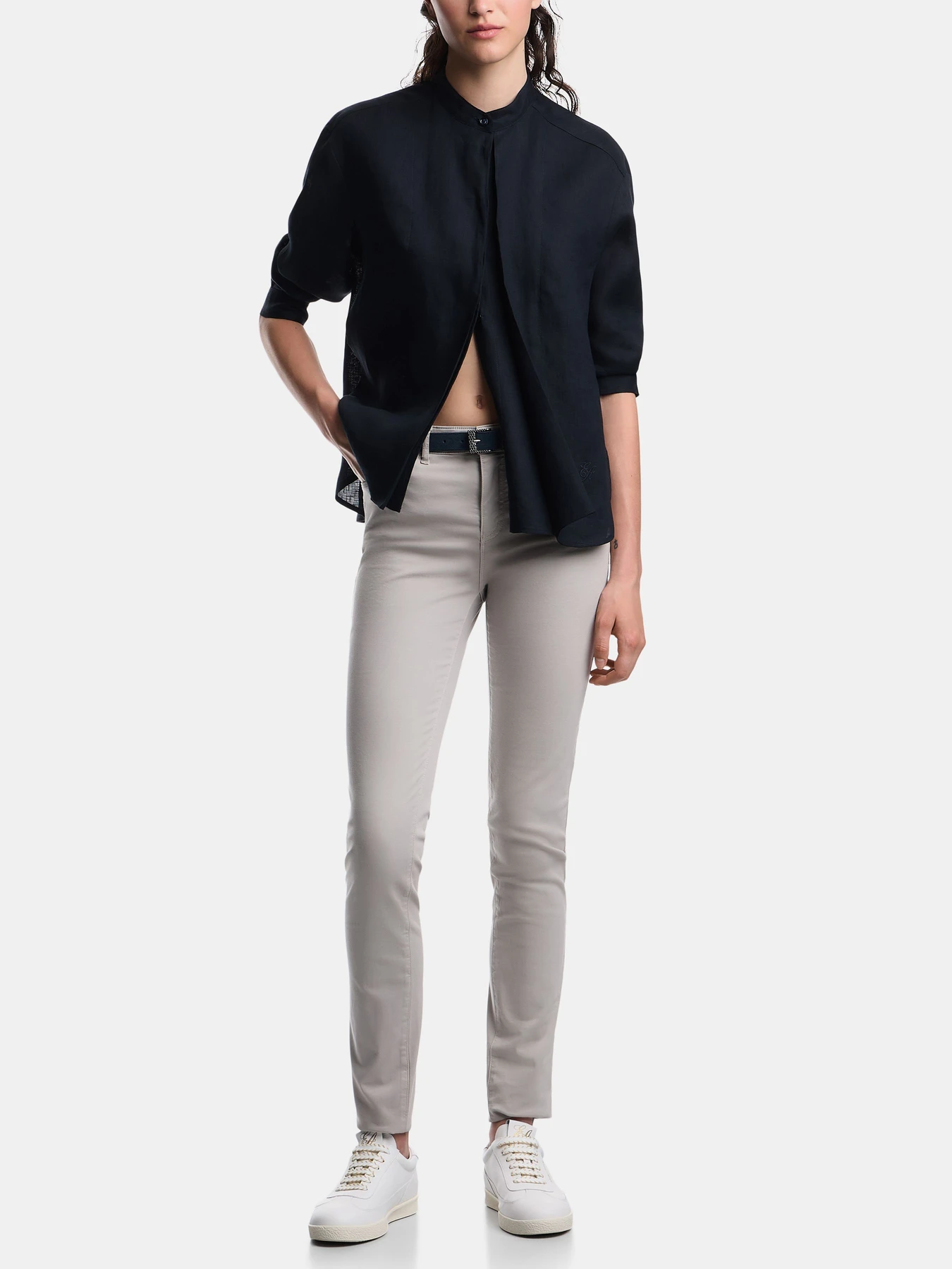 Рубашки Emporio Armani модель EW003325-TE14012-UB115 Рубашки Emporio Armani модель EW003325-TE14012-UB115 Фото