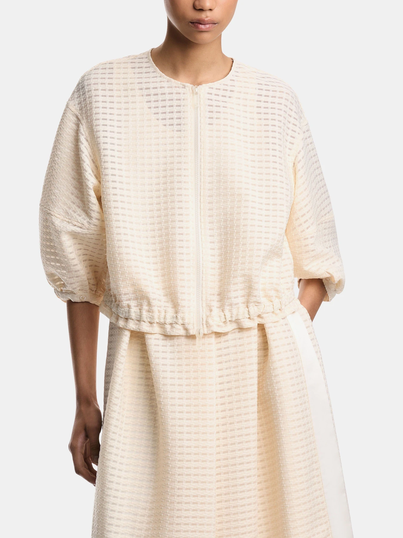 Куртки та дублянки Emporio Armani модель EW003440-AF20834-U1058 Куртки та дублянки Emporio Armani модель EW003440-AF20834-U1058 Фото