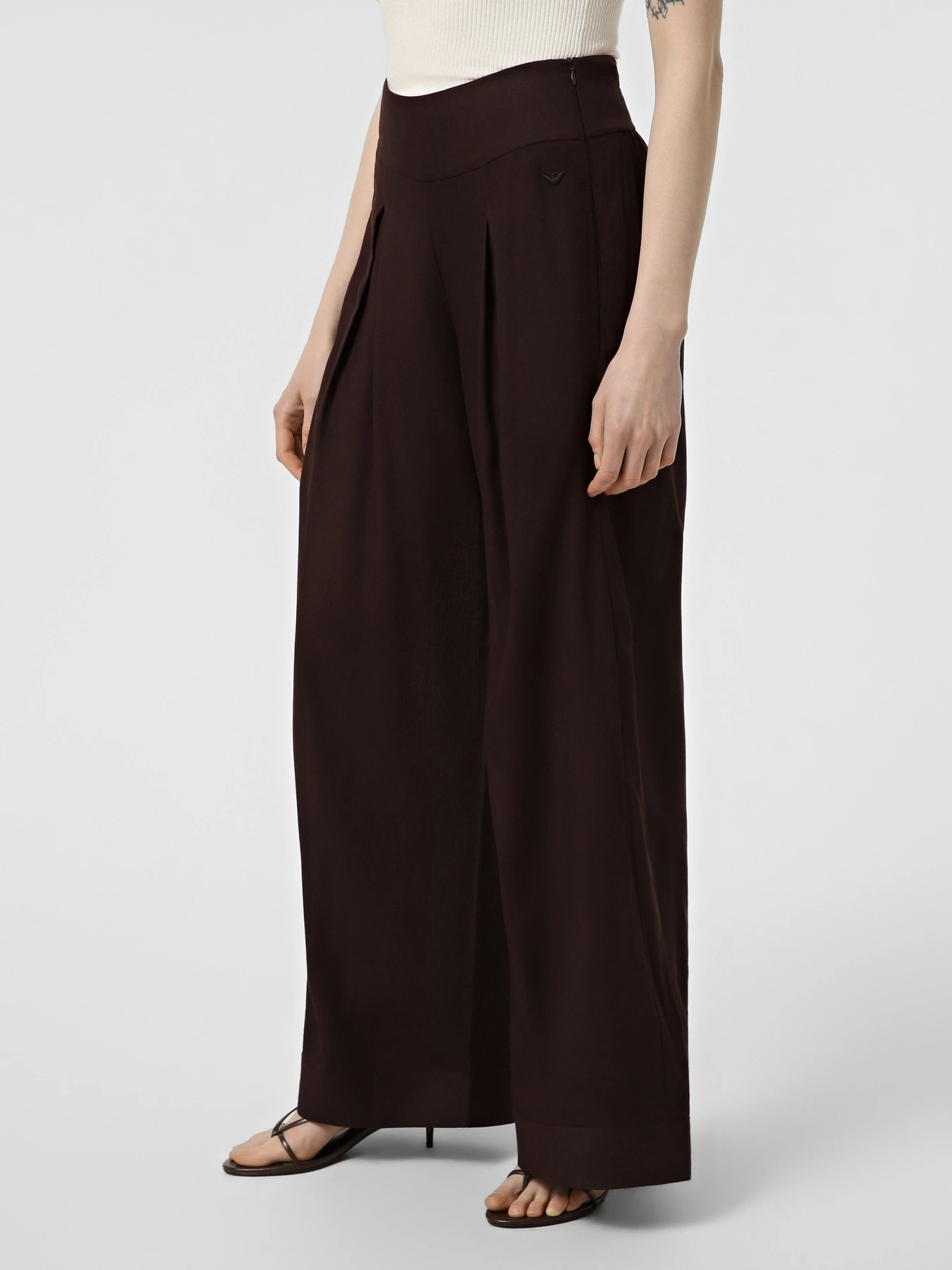 Штани Emporio Armani модель EW003422-AF20252-U6279 Штани Emporio Armani модель EW003422-AF20252-U6279 Фото