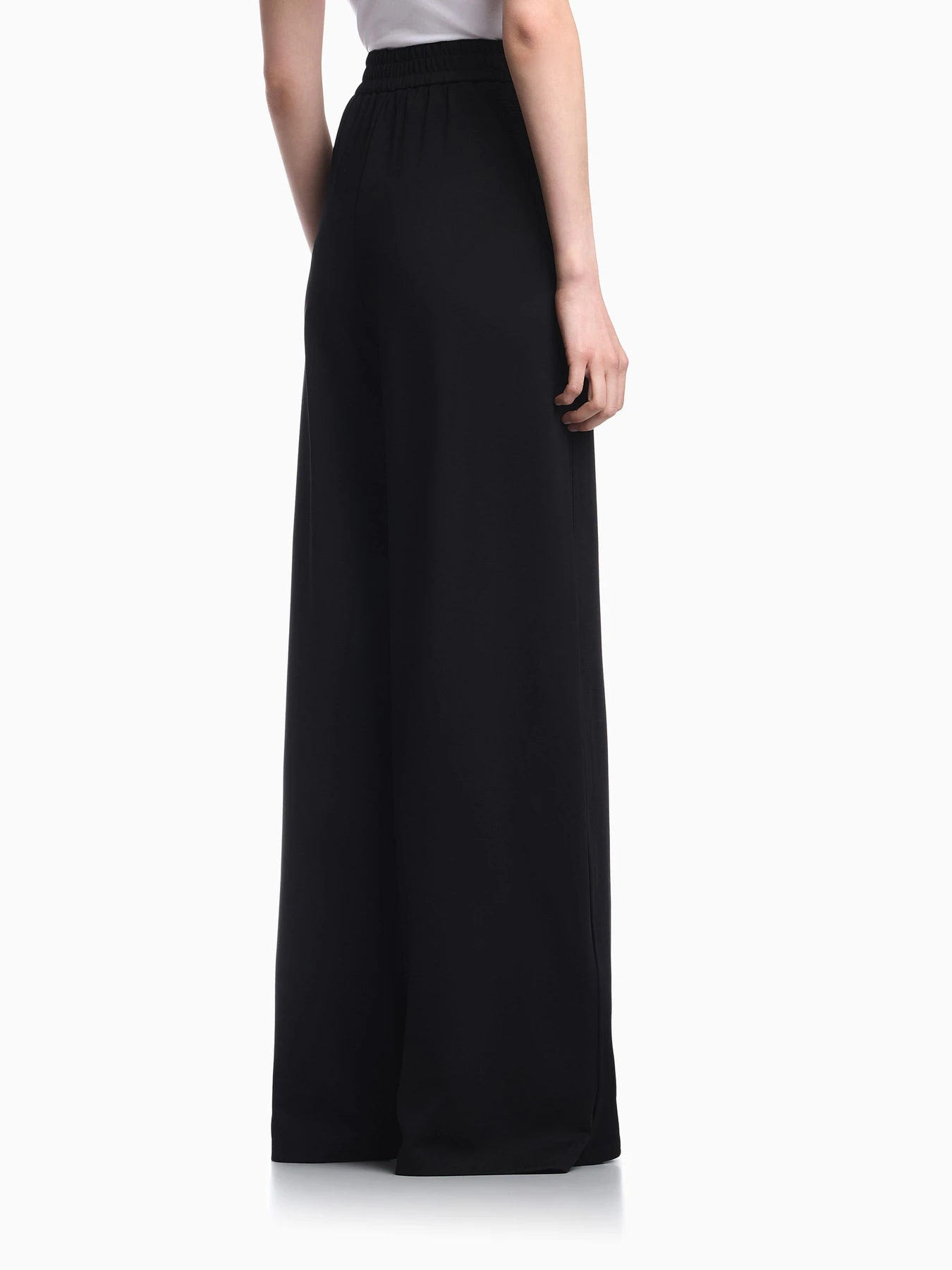 Брюки Emporio Armani модель EW004153-AF24325-UC001 Фото