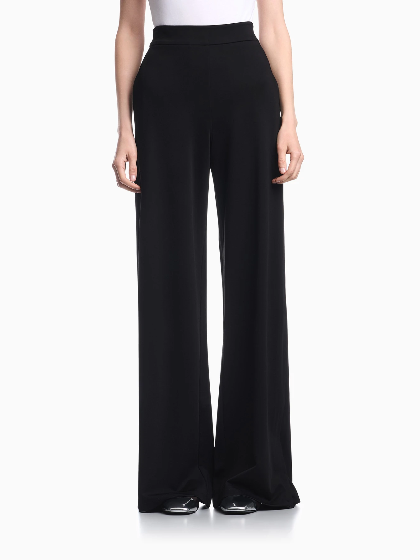 Брюки Emporio Armani модель EW004153-AF24325-UC001 Фото