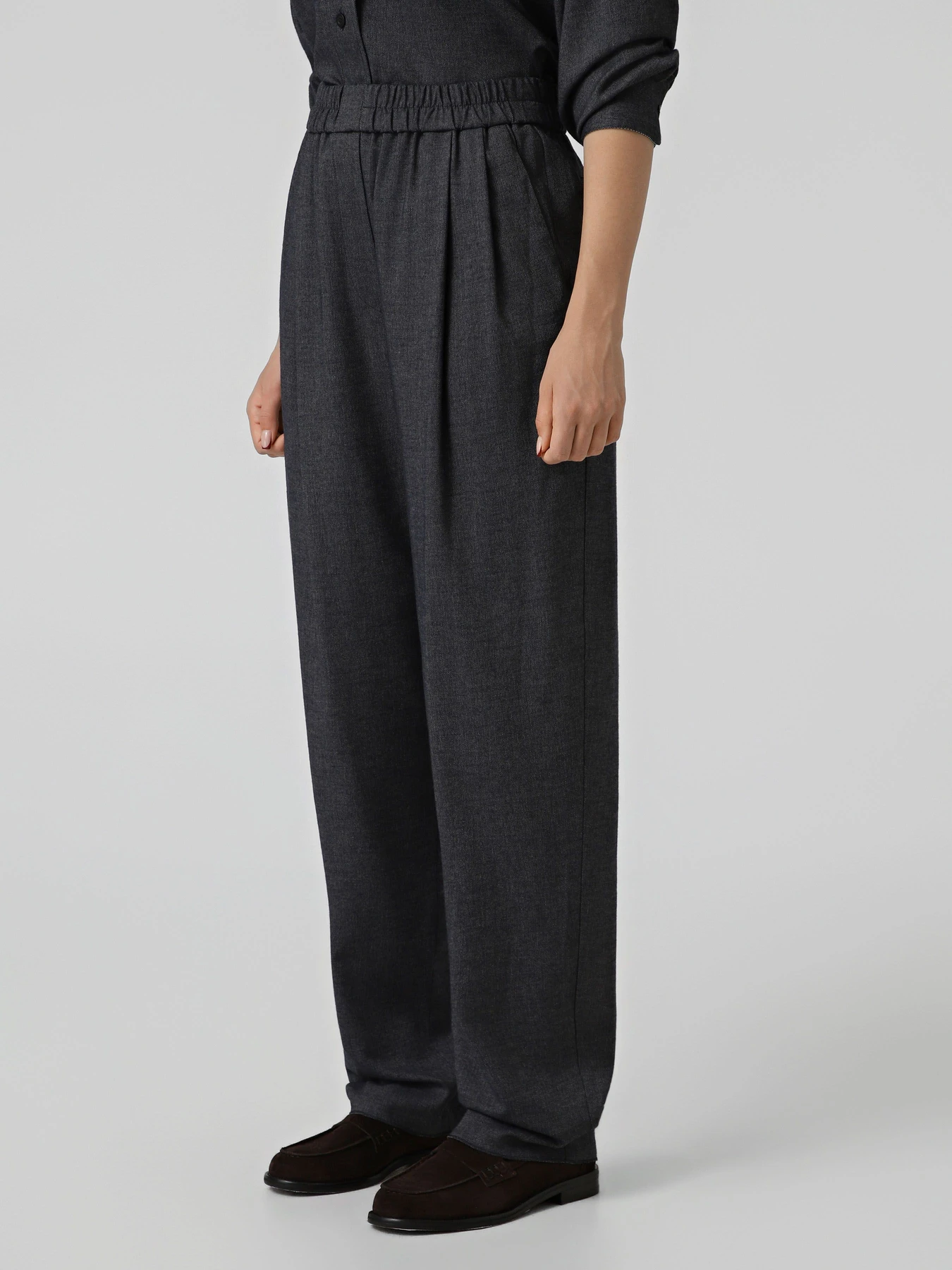 Штани Emporio Armani модель EW004820-TE21434-AB072 Штани Emporio Armani модель EW004820-TE21434-AB072 Фото