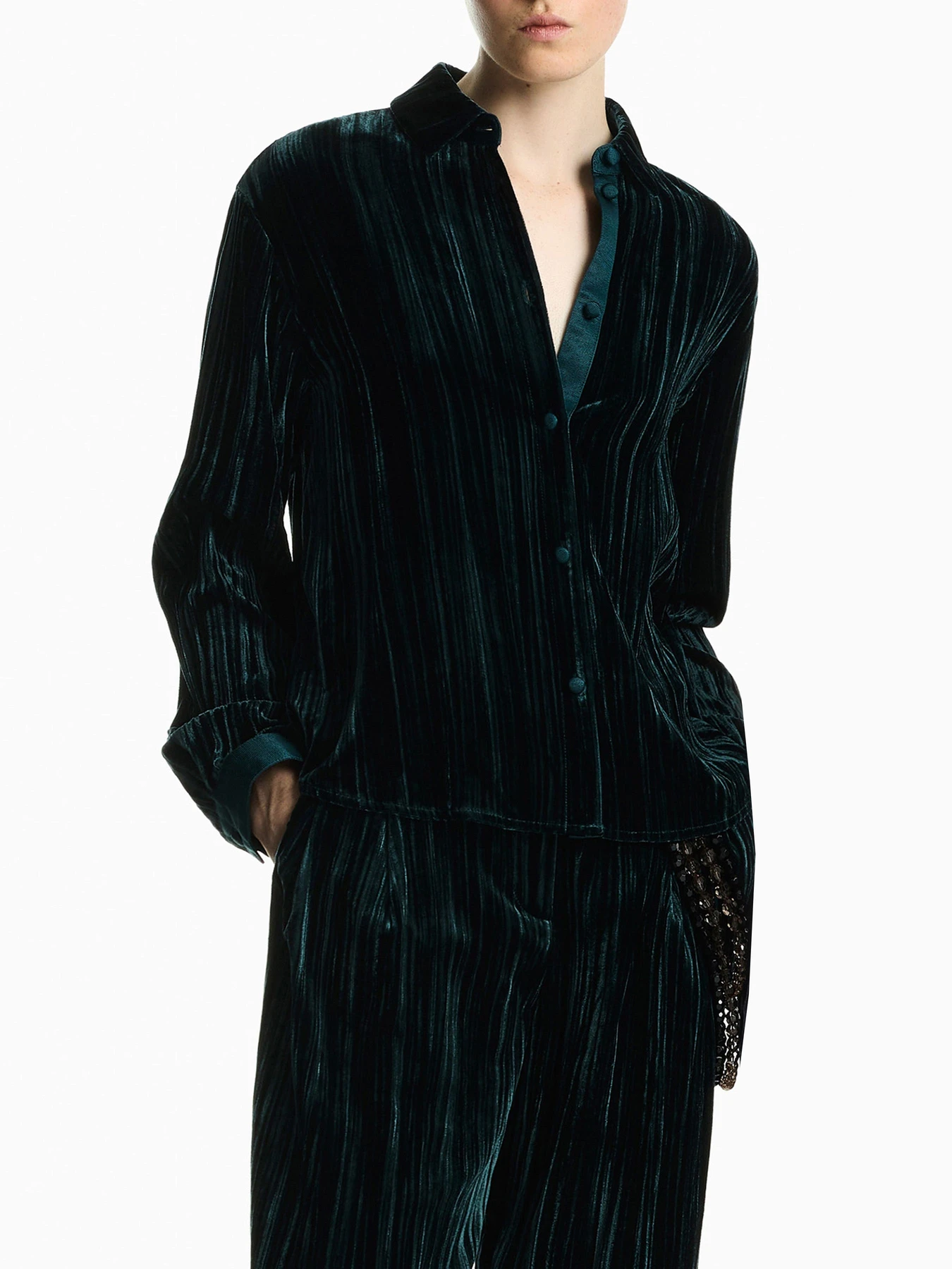 Рубашки Emporio Armani модель EW004889-AF24429-U7016 Рубашки Emporio Armani модель EW004889-AF24429-U7016 Фото