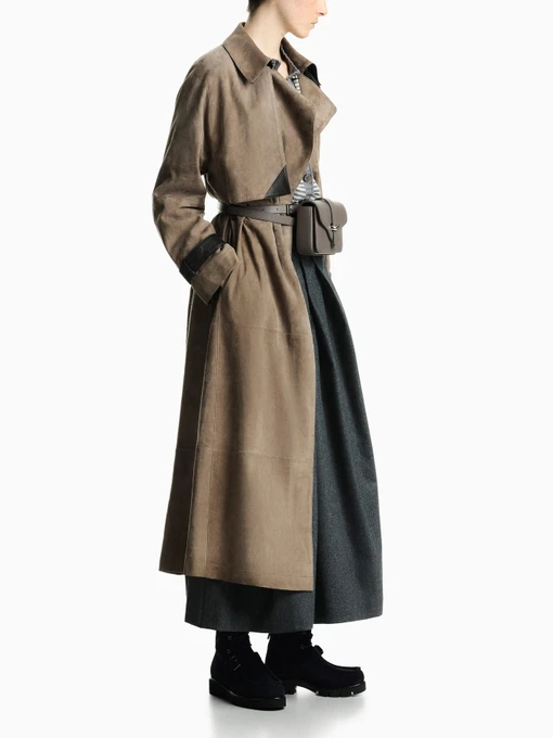 Пальто и плащи Emporio Armani модель EW003385-AF28975-U6128 Фото