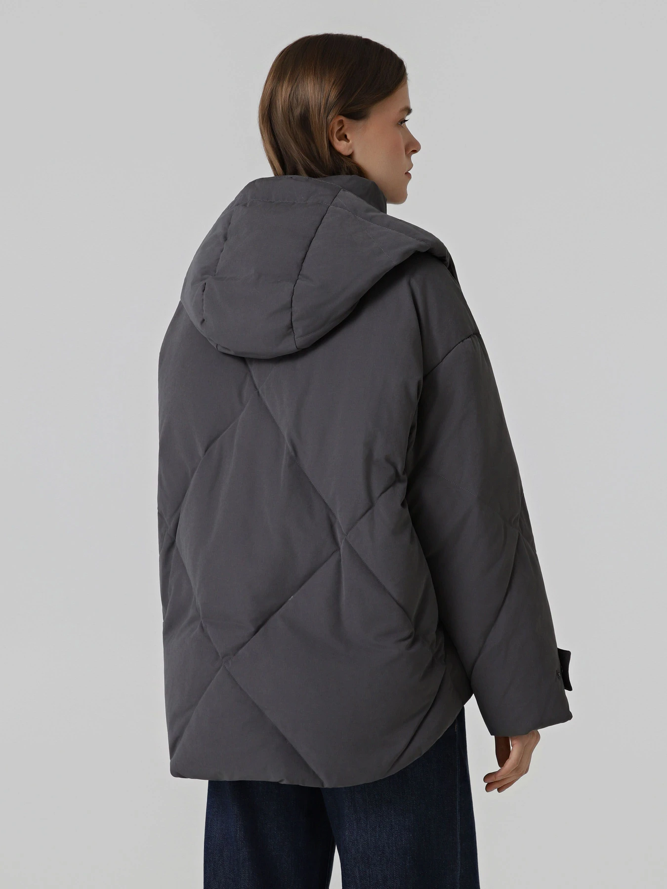 Куртки та дублянки Emporio Armani модель EW001386-AF24387-UA083 Куртки та дублянки Emporio Armani модель EW001386-AF24387-UA083 Фото