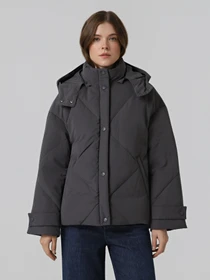 Куртки та дублянки Emporio Armani модель EW001386-AF24387-UA083 Фото