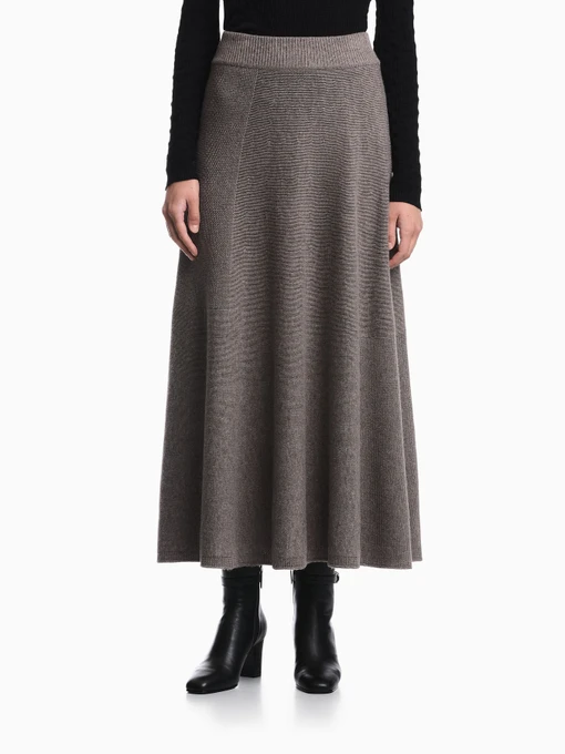 Спідниці Emporio Armani модель EW005641-AF29271-U6200 Фото