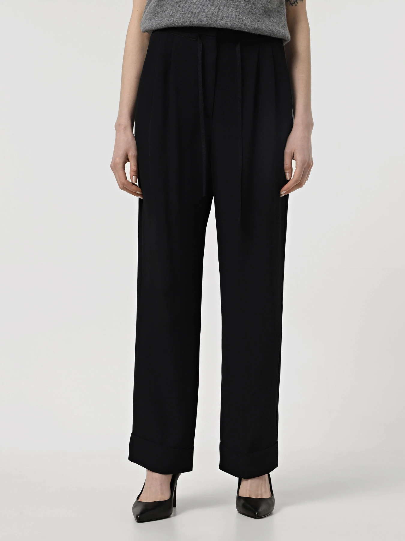 Штани Emporio Armani модель 0NP52D-02190-926 Штани Emporio Armani модель 0NP52D-02190-926 Фото