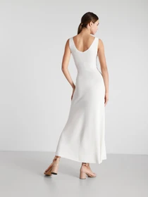 Платья Emporio Armani модель 3K2AT9-2M27Z-0101 Фото
