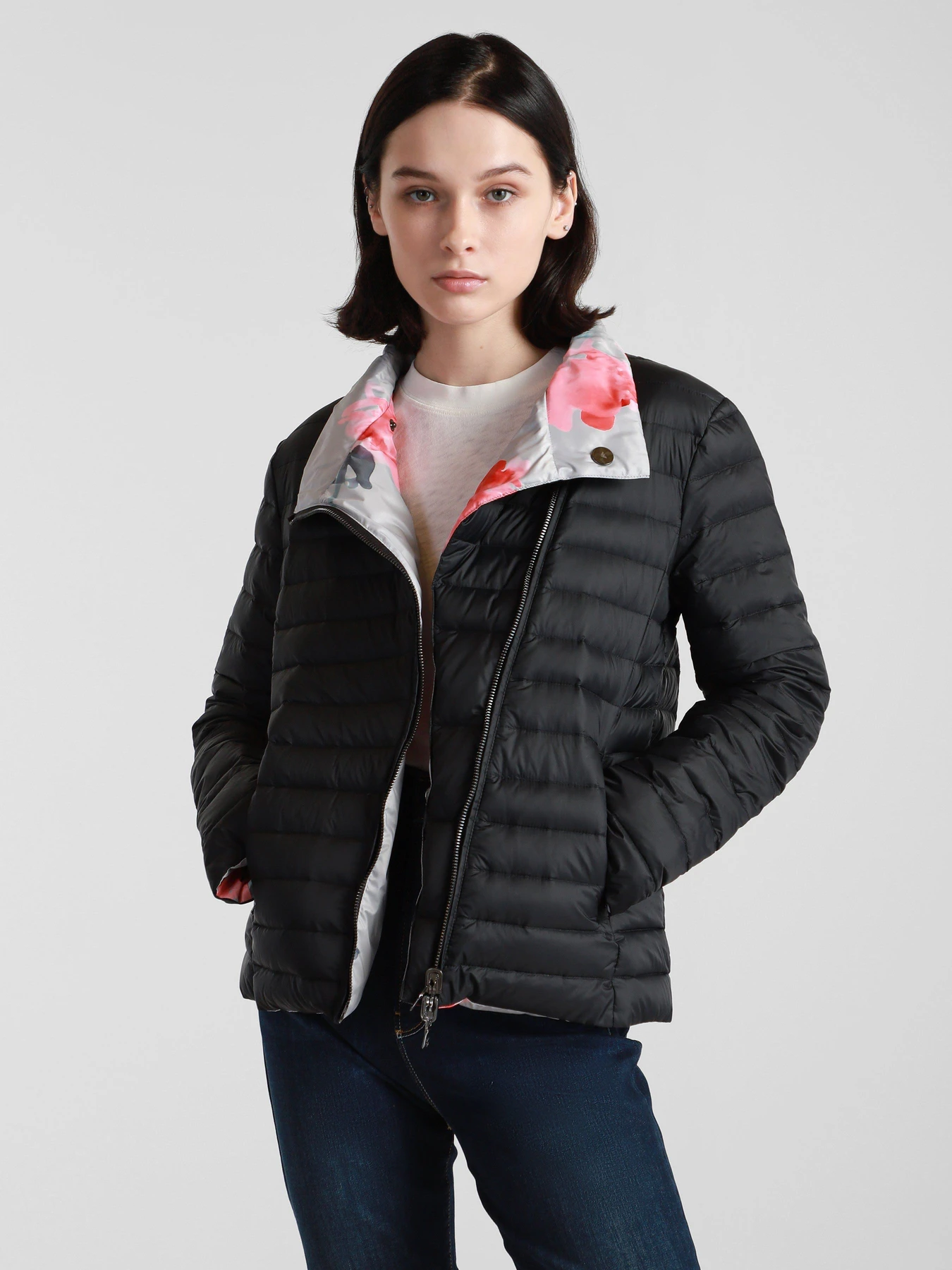 Куртки та дублянки Emporio Armani модель 3K2B86-2NKBZ-F013 Куртки та дублянки Emporio Armani модель 3K2B86-2NKBZ-F013 Фото