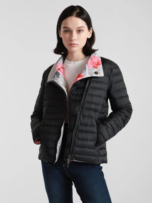 Куртки и дубленки Emporio Armani модель 3K2B86-2NKBZ-F013 Фото