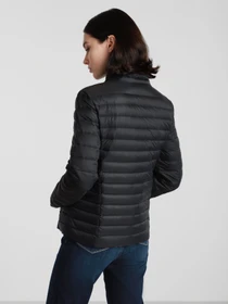 Куртки та дублянки Emporio Armani модель 3K2B86-2NKBZ-F013 Фото