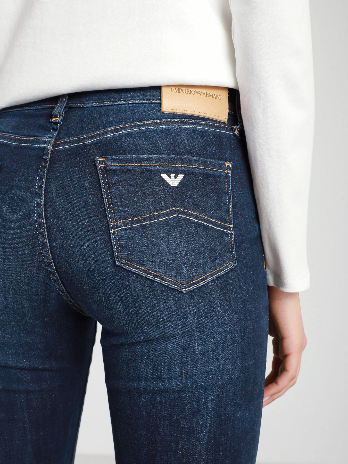 Джинсы Emporio Armani Super Skinny модель 3K2J20-2DE9Z-0941 Джинсы Emporio Armani Super Skinny модель 3K2J20-2DE9Z-0941 Фото